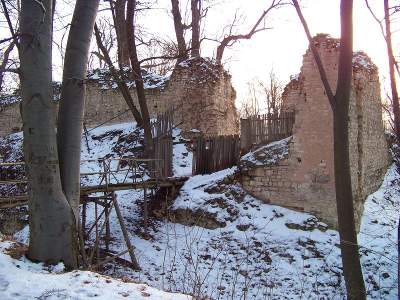 Soubor:Pravda, vstup.jpg