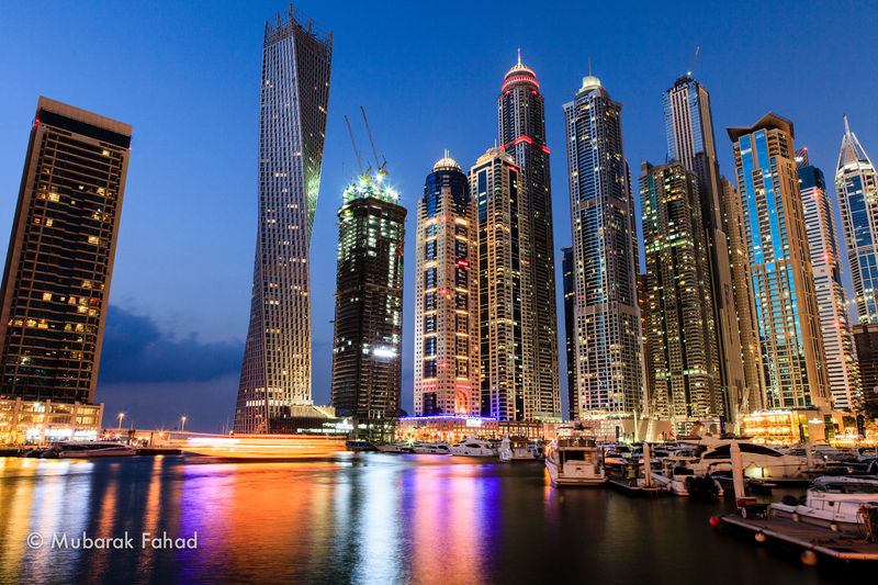 Soubor:Cayan Twist Tower Dubai Flickr.jpg