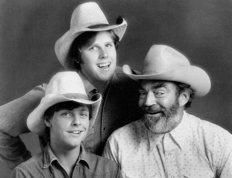Soubor:Texas Wheelers cast.JPG