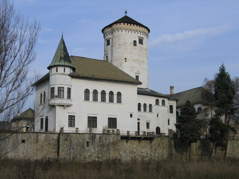 Soubor:Budatin castle2.jpg