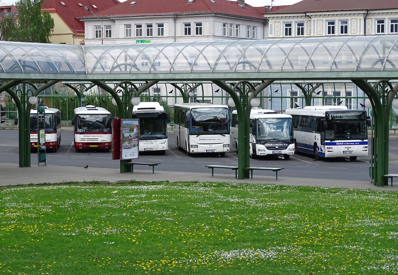 Soubor:Liberec, autobusové nádraží (03).jpg