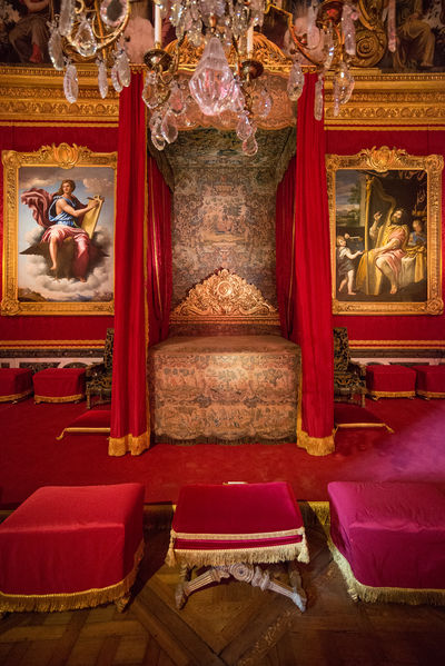 Soubor:Salon de Mercure, Château de Versailles 140315 1.jpg