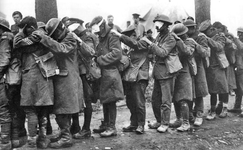 Soubor:British 55th Division gas casualties 10 April 1918.jpg