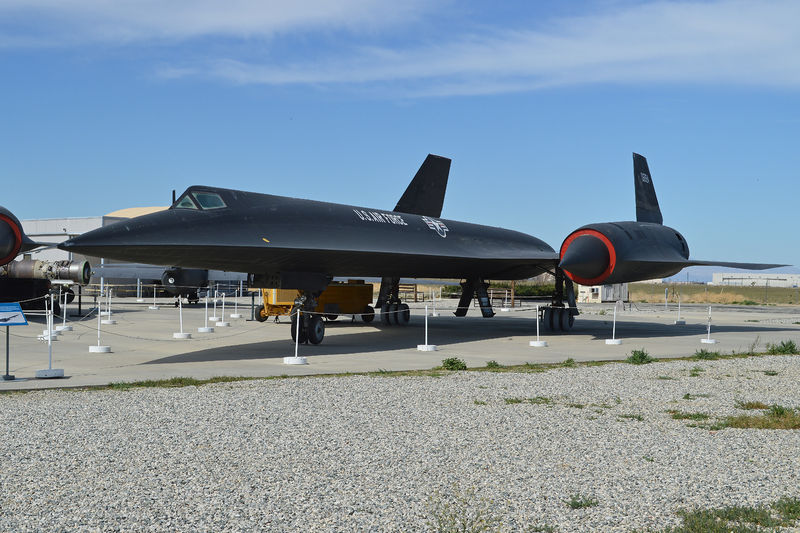 Soubor:Lockheed SR-71A Blackbird-014-AWFlickr.jpg
