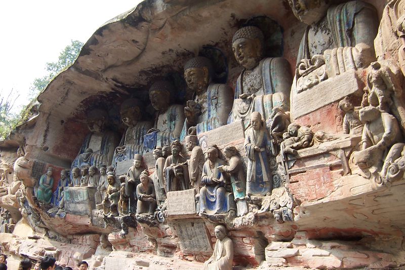 Soubor:Dazu rock carvings baoding buddhas.JPG