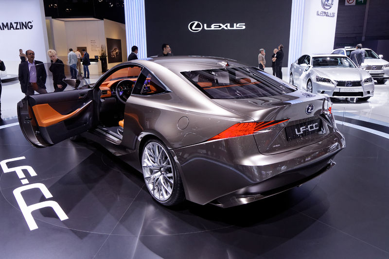 Soubor:Lexus LF-CC - Mondial de l'Automobile de Paris 2012 - 005.jpg