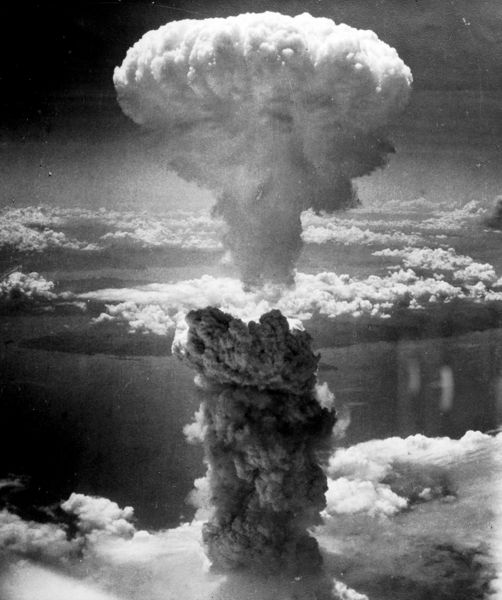 Soubor:Nagasakibomb.jpg
