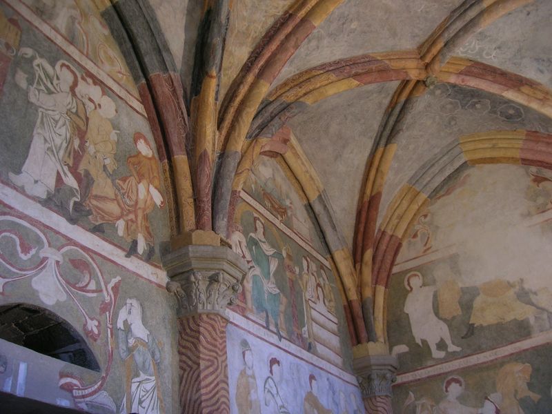 Soubor:Trebic podklasteri bazilika opatska kaple.jpg