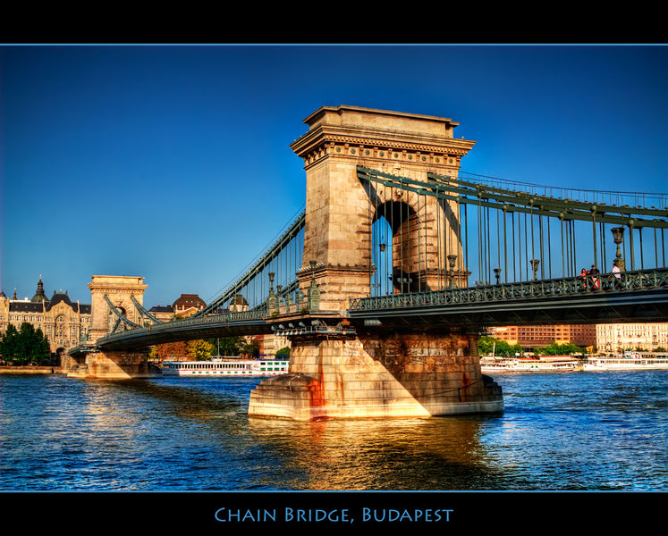 Soubor:Chain Bridge, Budapest HDR Flickr5.jpg