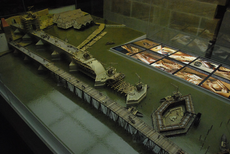 Soubor:Karluv most.png