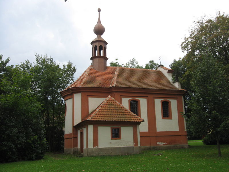 Soubor:Trebiz church.JPG