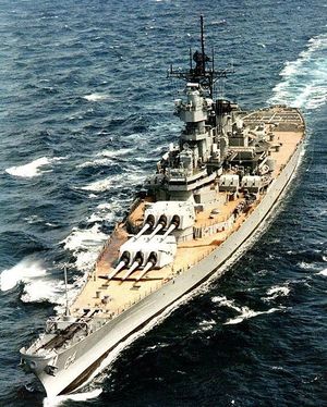 USS Wisconsin (BB-64) cca 1990