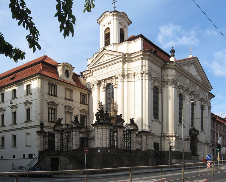 Soubor:Pravoslavny katedralni chram sv. Cyrila a Metodeje Resslova Praha.jpg