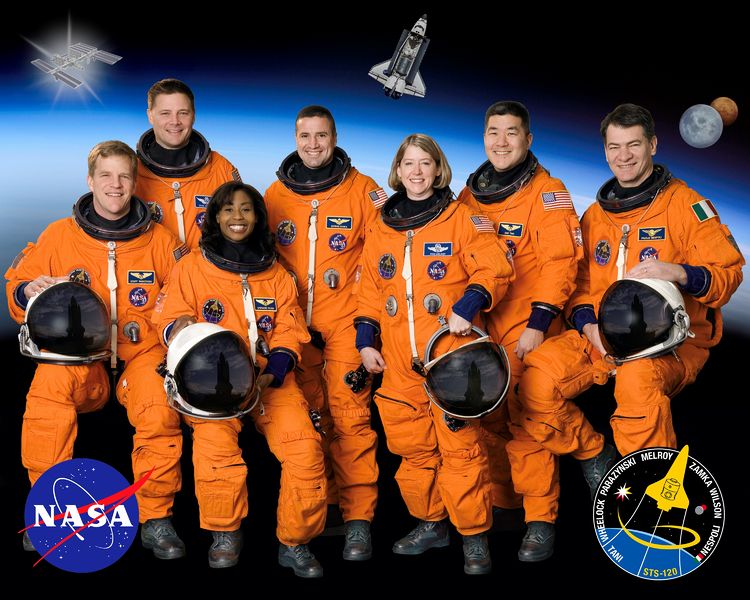 Soubor:STS-120 crew.jpg