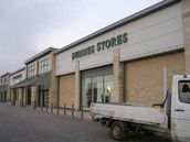 Dunnes Stores - Kirkstall Retail Park - geograph.org.uk - 665513.jpg