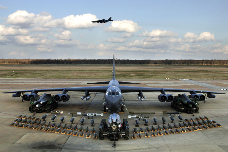 Soubor:B-52H static display arms 06.jpg