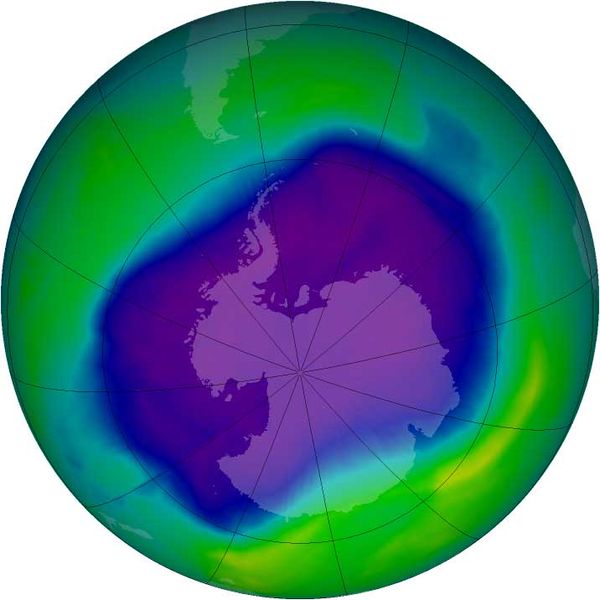 Soubor:Antarcitc ozone layer 2006 09 24.jpg