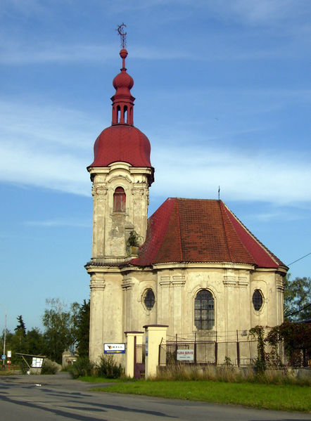 Soubor:Sadska kostel.jpg