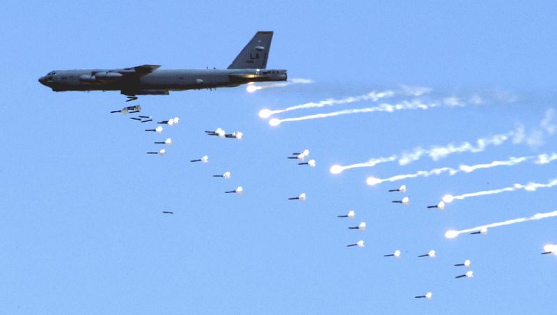 Soubor:B-52 Stratofortress.jpg