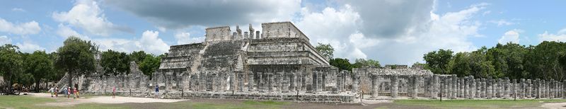 Soubor:Chichen Itza 1.jpg