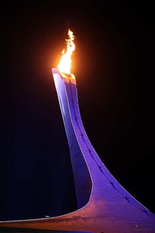 Olympijský oheň 8. února 2014
