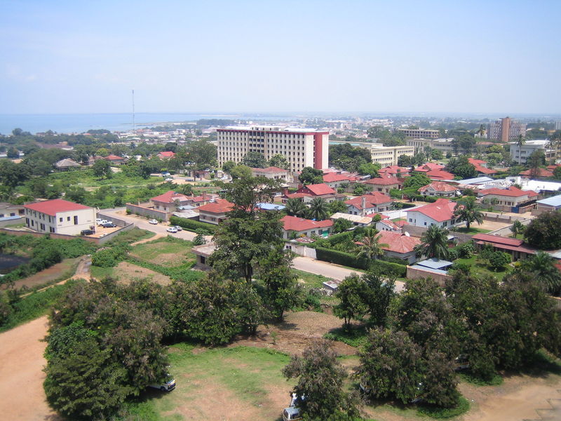 Soubor:BujumburaFromCathedral.jpg