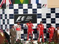 2007 Bahrain GP podium.jpg