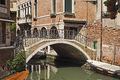 Ponte del Piovan o del Volto (Venice).jpg