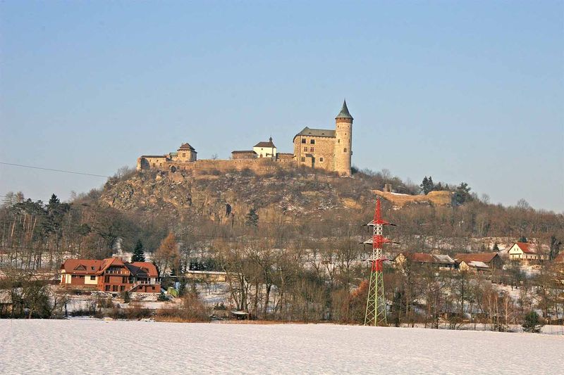Soubor:Castle Kuneticka Hora.jpg