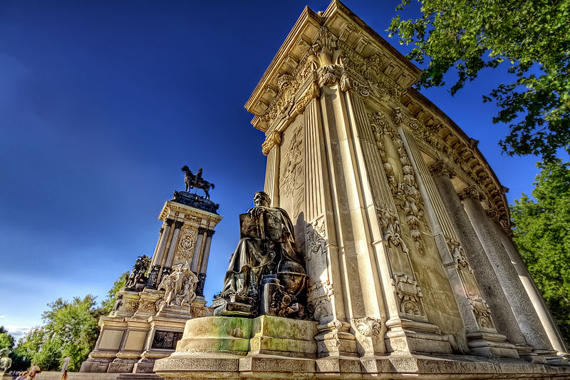 Soubor:Monument to King Alfonso XII of Spain HDR.jpg