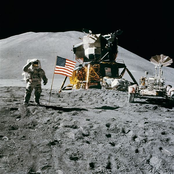 Soubor:Apollo 15 flag, rover, LM, Irwin.jpg