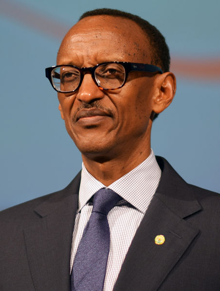 Soubor:Paul Kagame 2014.jpg